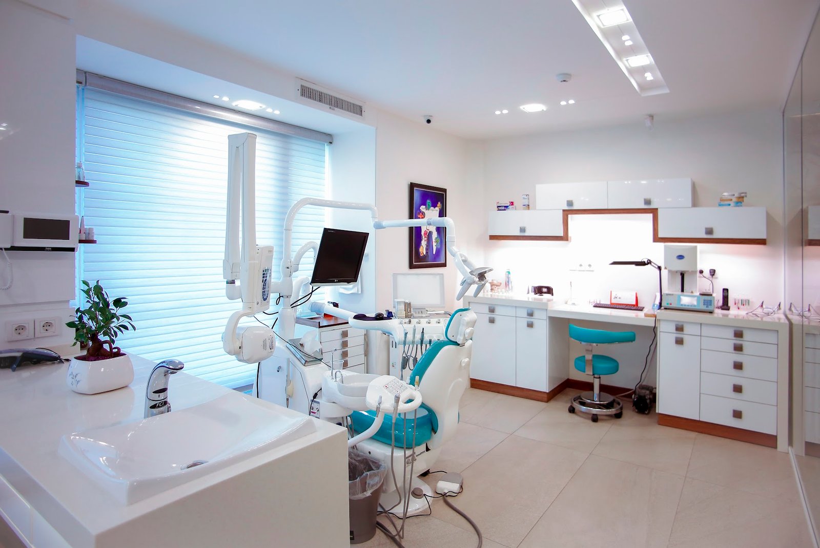 Master Klinik Tüm "Modern Diş Tedavileri"ni Uygular
